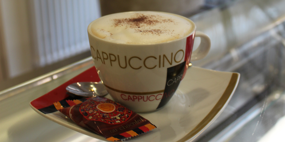 Frischer Cappuccino